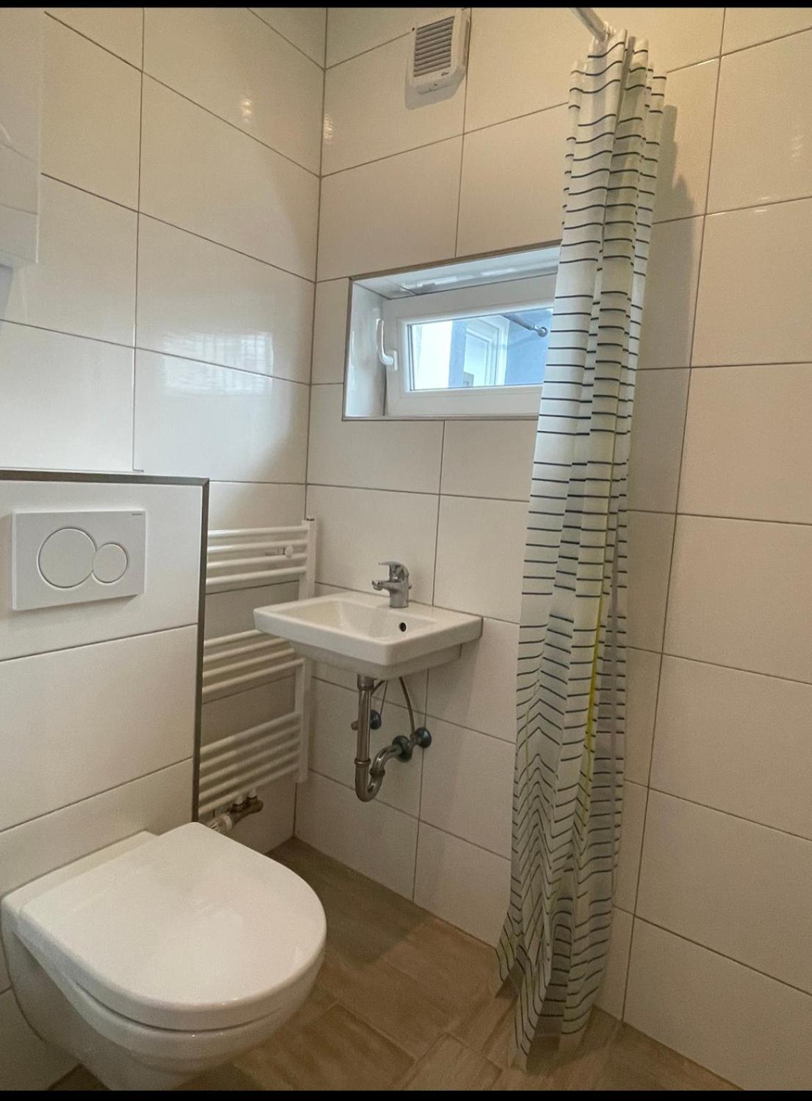 Studio Apartment Zentrum روزلسهايم المظهر الخارجي الصورة